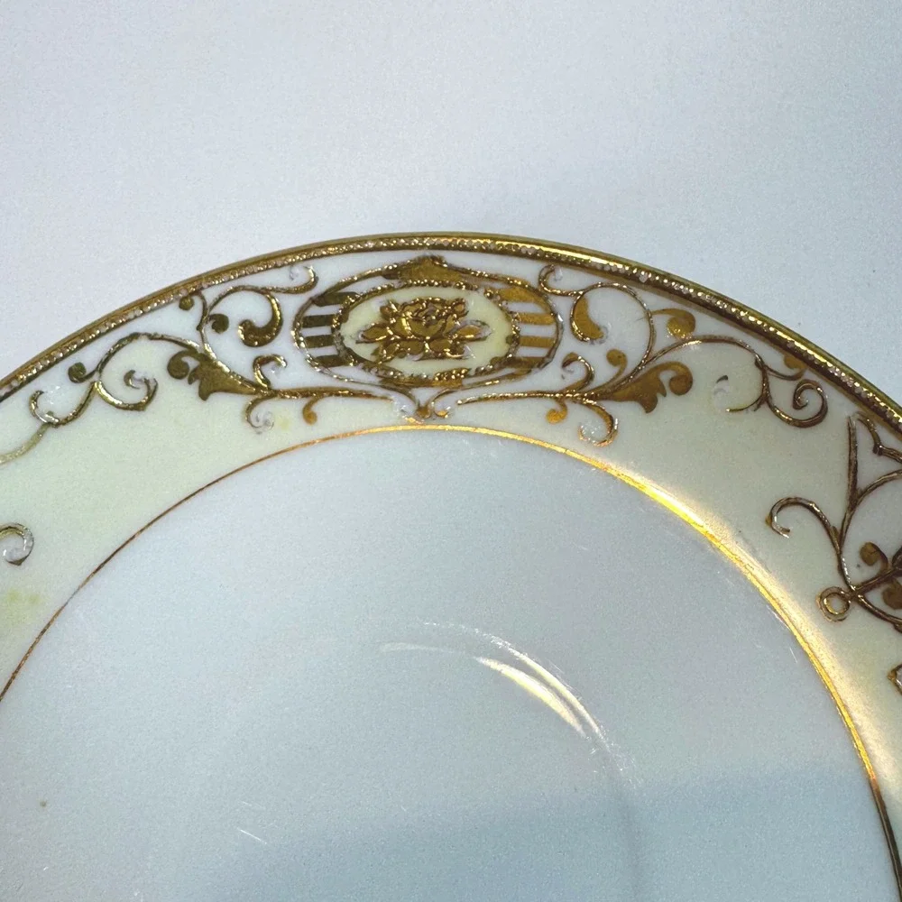 Vintage Noritake Set of 5 Gold Filigree Rose Medallion 5.5